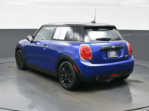 Used 2019 MINI Cooper 2-Door Hardtop FWD image 4