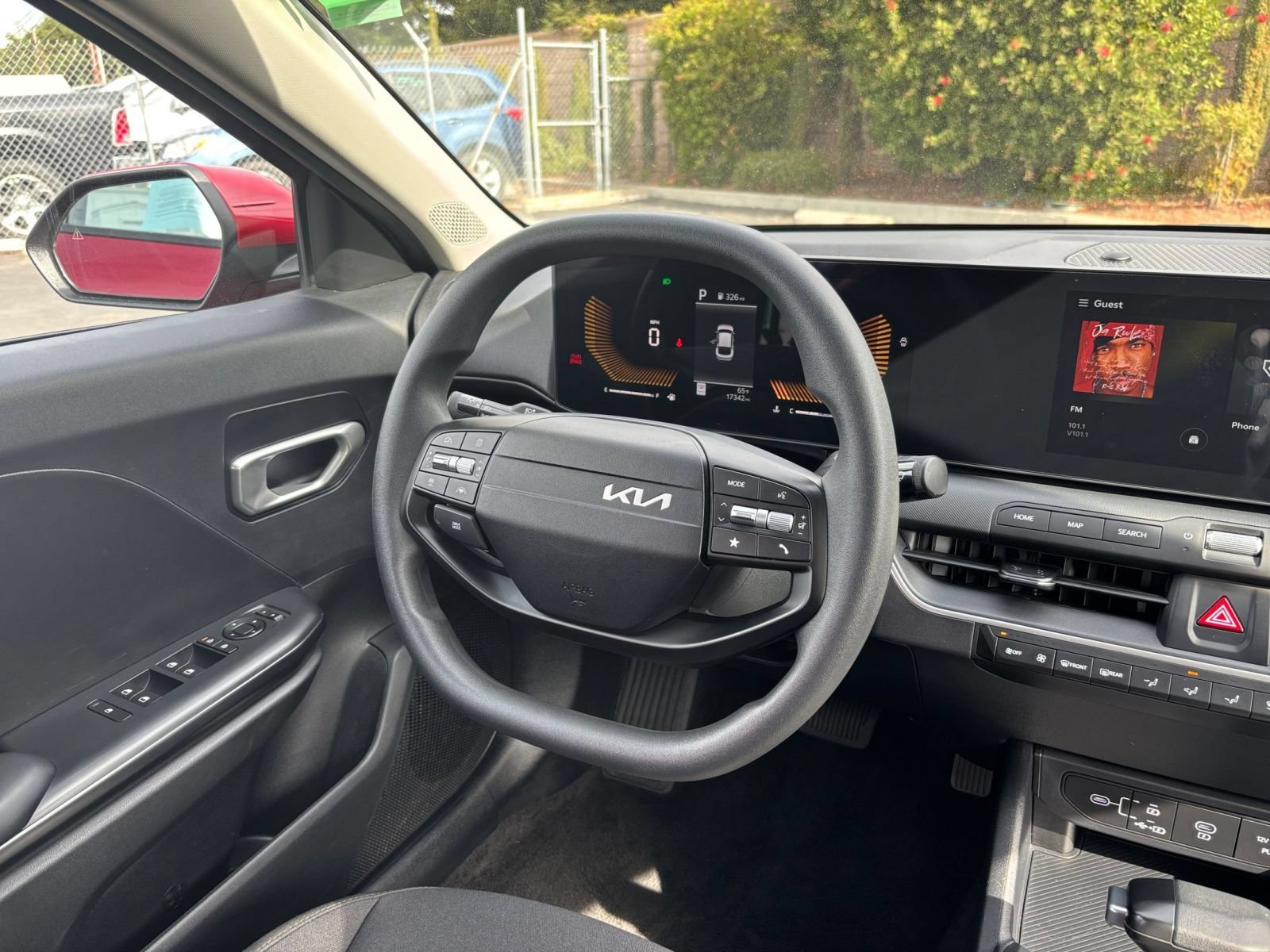 Used 2026 Kia K4 FWD image 33