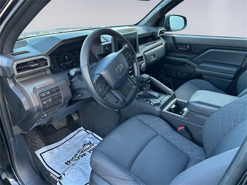 Used 2024 Toyota Tacoma SR5 image 9