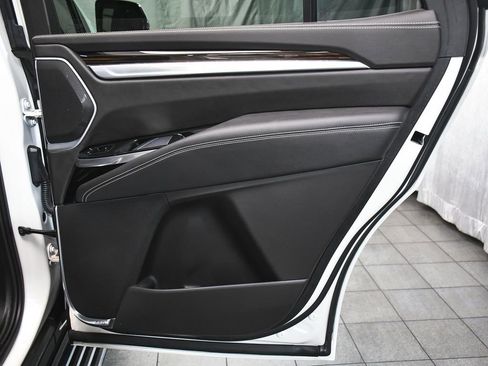 Used 2025 Cadillac Escalade Premium Luxury w/ LPO, Floor Liner Package AWD/4WD image 14