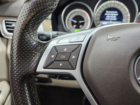 Used 2015 Mercedes-Benz E 350 4MATIC Sedan image 37
