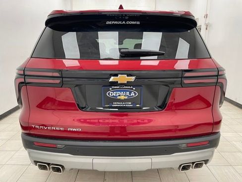 New 2026 Chevrolet Traverse LT w/ Driver Confidence Package AWD/4WD image 20
