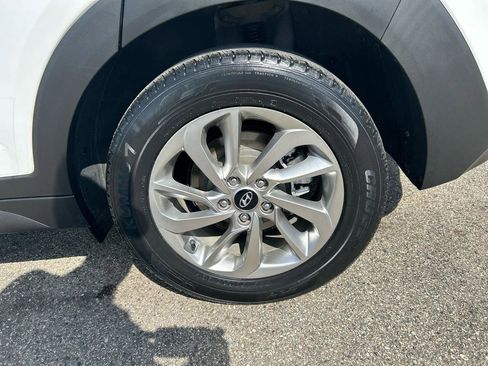Used 2018 Hyundai Tucson SE image 27