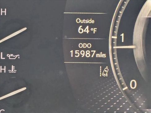 Certified 2024 Lexus LX 600 4WD w/ Luxury Package image 8