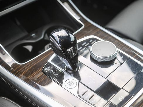 Certified 2023 BMW X5 sDrive40i w/ Parking Assistance Package image 16