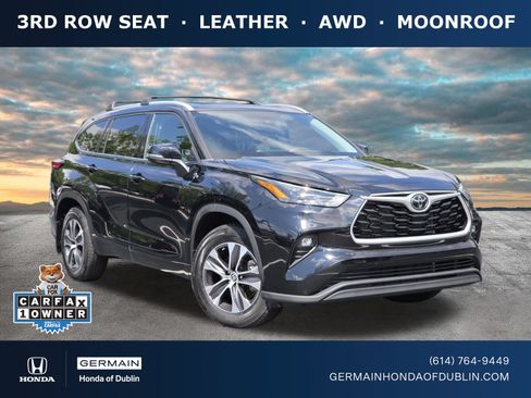 Used 2022 Toyota Highlander XLE AWD/4WD image 1
