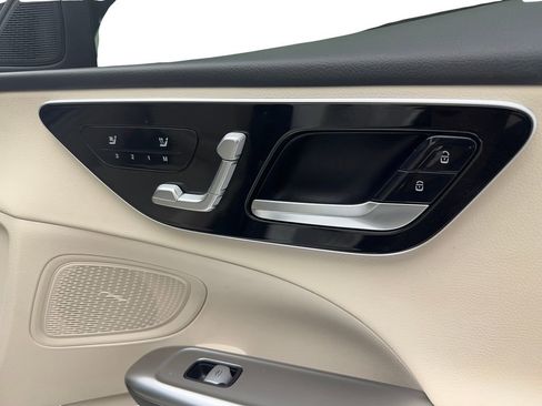 Used 2024 Mercedes-Benz C 300 Sedan image 35