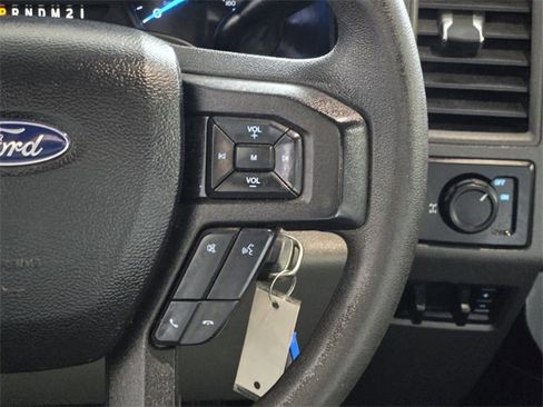 Used 2017 Ford F250 XL w/ Power Equipment Group image 29