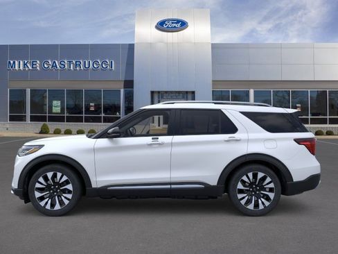 New 2026 Ford Explorer Platinum w/ LUX Leather Package AWD/4WD image 3