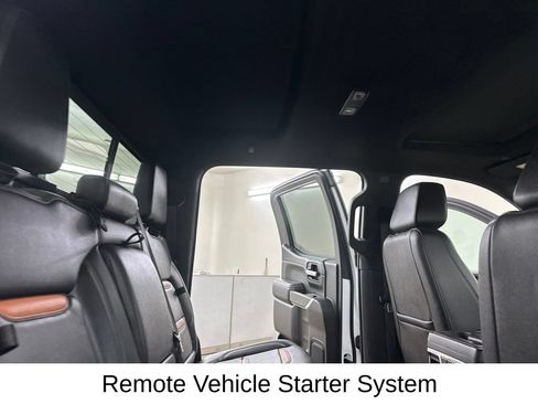 Used 2021 GMC Sierra 1500 AT4 w/ AT4 Premium Package AWD/4WD image 32