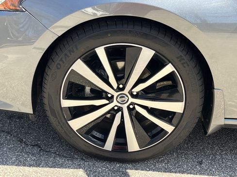 Used 2021 Nissan Altima 2.5 SR image 29