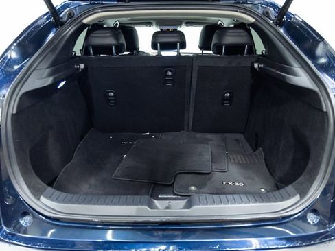 Used 2022 MAZDA CX-30 2.5 Turbo w/ Premium Plus Pkg image 9