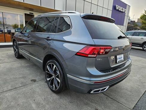 Used 2023 Volkswagen Tiguan SEL R-Line AWD/4WD image 7