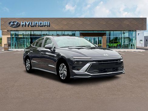 New 2026 Hyundai Sonata Blue image 12