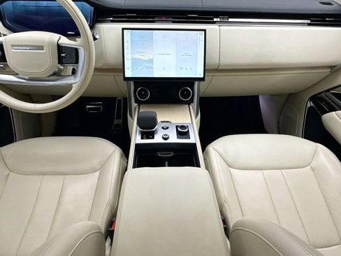 Used 2023 Land Rover Range Rover SE AWD/4WD image 13