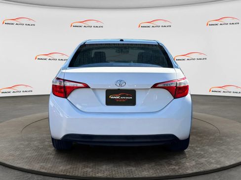 Used 2016 Toyota Corolla LE Premium FWD image 9
