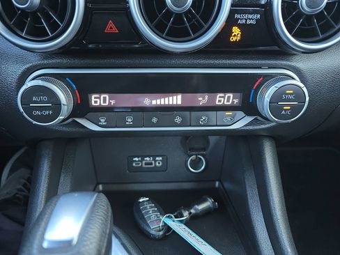 Used 2020 Nissan Sentra SV FWD image 25