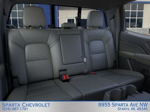 New 2026 Chevrolet Colorado ZR2 w/ Technology Package AWD/4WD image 17