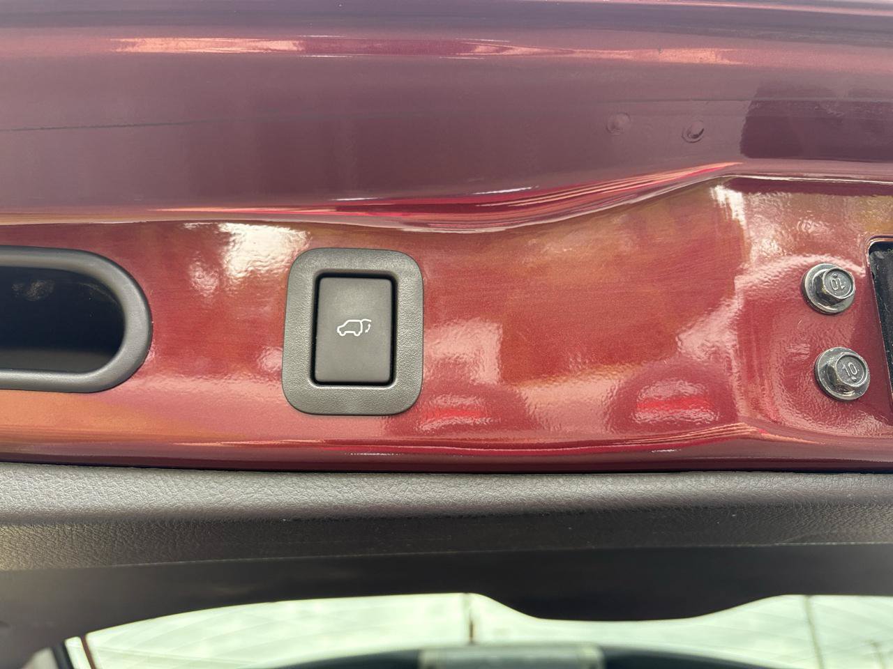 Used 2016 Toyota Highlander XLE AWD/4WD image 21