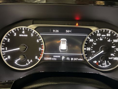 Used 2024 Nissan Pathfinder SV FWD image 18