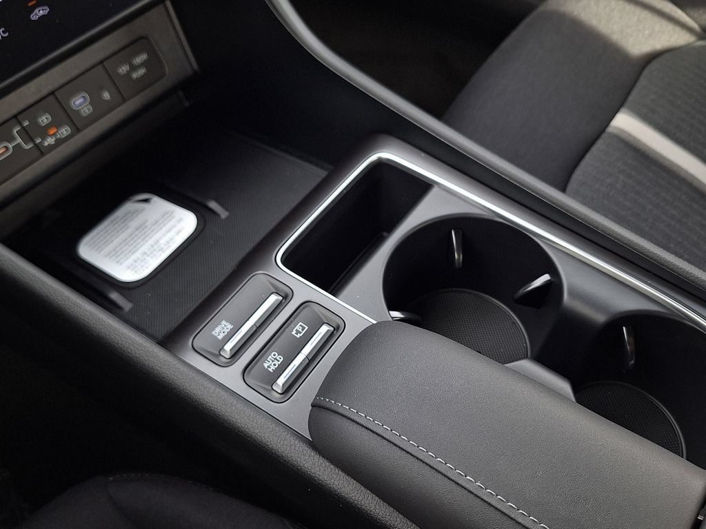New 2026 Hyundai Sonata SEL AWD/4WD image 24