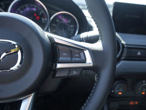 New 2026 MAZDA MX-5 Miata Club w/ Weather Package RWD image 14