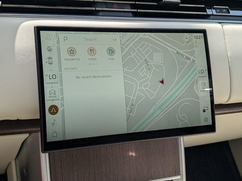 New 2026 Land Rover Range Rover SE AWD/4WD image 11
