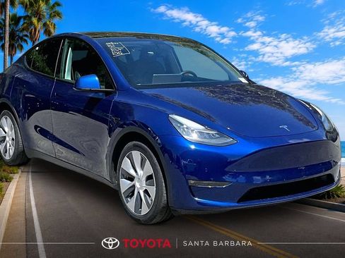 Used 2021 Tesla Model Y Long Range AWD/4WD image 1