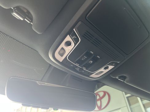 Used 2021 Honda Ridgeline Black Edition image 36