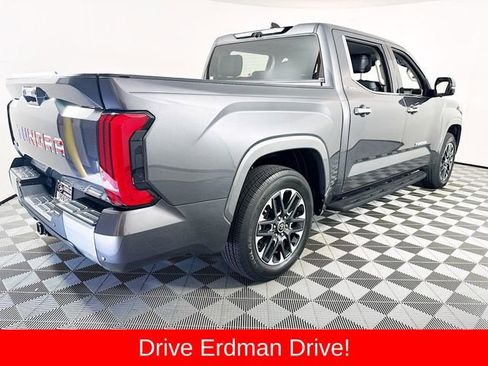 Used 2023 Toyota Tundra Limited AWD/4WD image 23