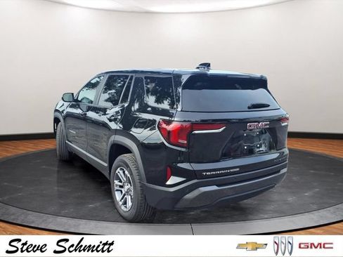 Certified 2026 GMC Terrain Elevation AWD/4WD image 3