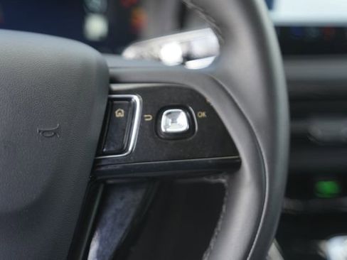 Used 2024 Lincoln Corsair FWD image 23