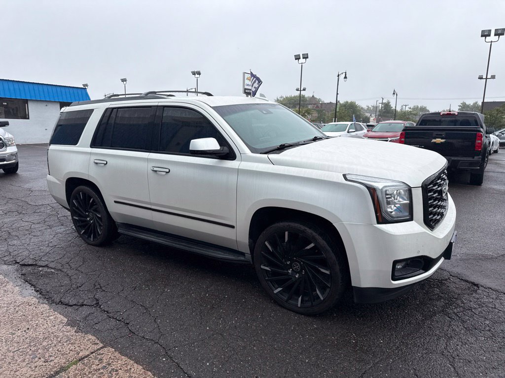 Used 2017 GMC Yukon Denali AWD/4WD image 6