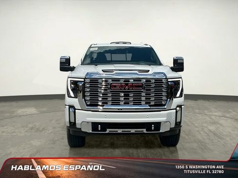 New 2025 GMC Sierra 2500 Denali image 13