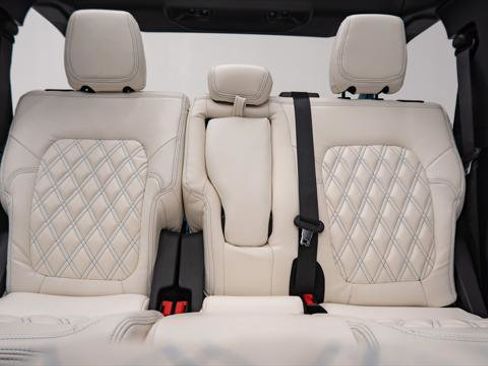 Used 2025 Ford Bronco 4-Door image 33