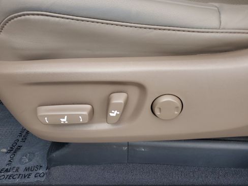 Used 2022 Lexus GX 460 Premium w/ Accessory Package image 14