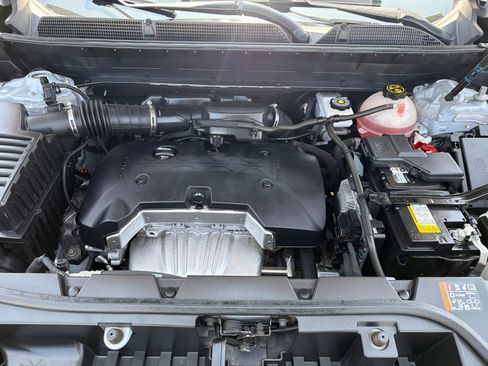 Used 2020 GMC Acadia SLE FWD image 12