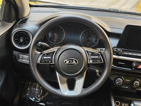 Used 2021 Kia Forte LXS image 19