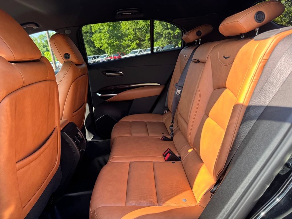Used 2023 Cadillac XT4 Sport AWD/4WD image 19