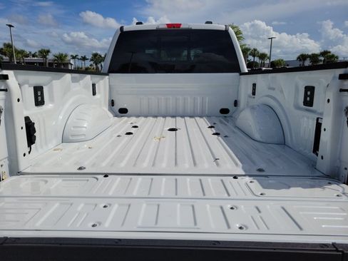 New 2026 Ford F250 Platinum w/ Platinum Plus Package AWD/4WD image 11