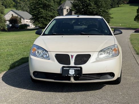 Used 2008 Pontiac G6 GT w/ Premium Package FWD image 19