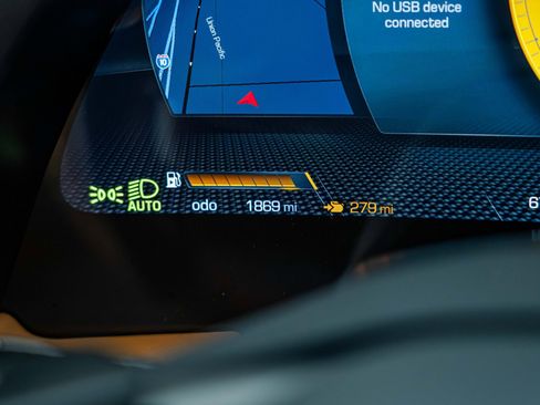 Certified 2023 Ferrari Roma image 7