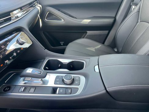 New 2026 INFINITI QX60 Luxe w/ Cargo Package image 22