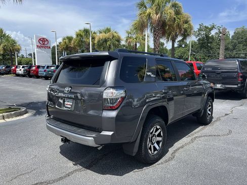 Used 2023 Toyota 4Runner TRD Off-Road Premium w/ Moonroof Package AWD/4WD image 10