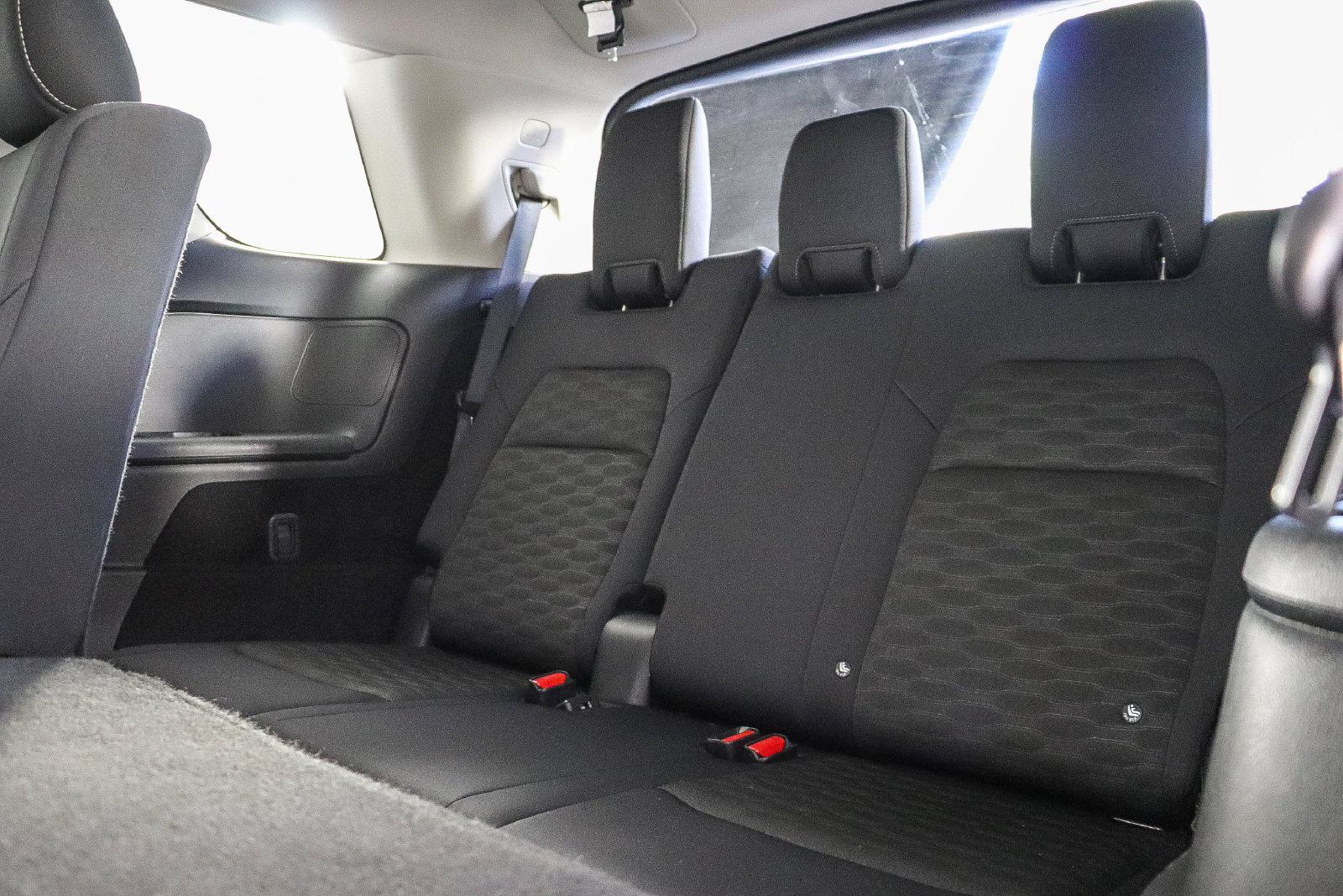 Used 2024 Nissan Pathfinder SV FWD image 20