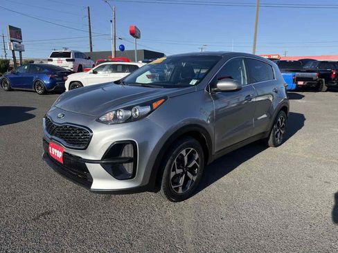 Used 2021 Kia Sportage LX FWD image 3