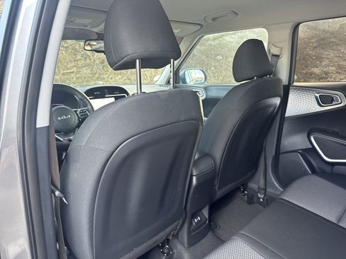 Used 2024 Kia Soul S image 26