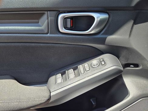 Used 2023 Honda Civic Sport image 22