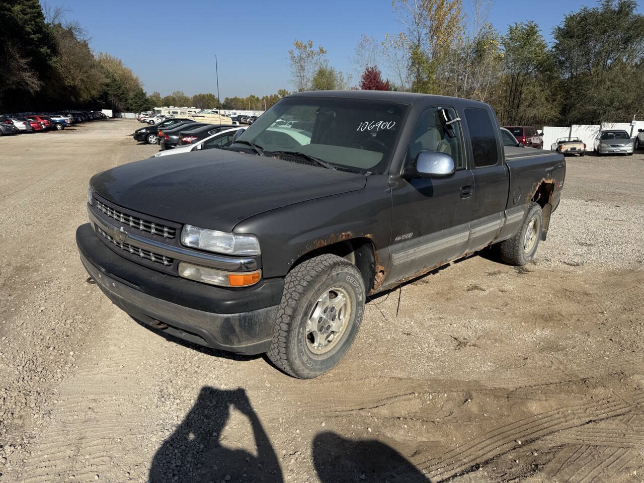 Used 2000 Chevrolet Silverado 1500 LS w/ Off-Road Chassis Pkg AWD/4WD image 1
