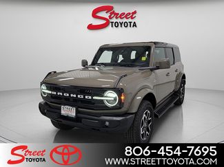 Used 2025 Ford Bronco Outer Banks AWD/4WD video 1